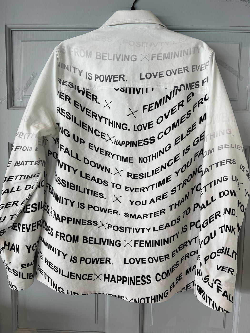 Gary Resilient Long sleeve shirt in White All over Wave print