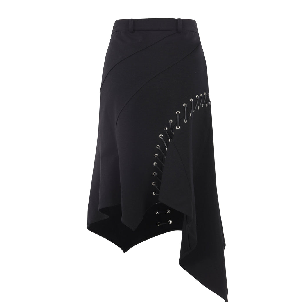 Commited Skirt in Black
